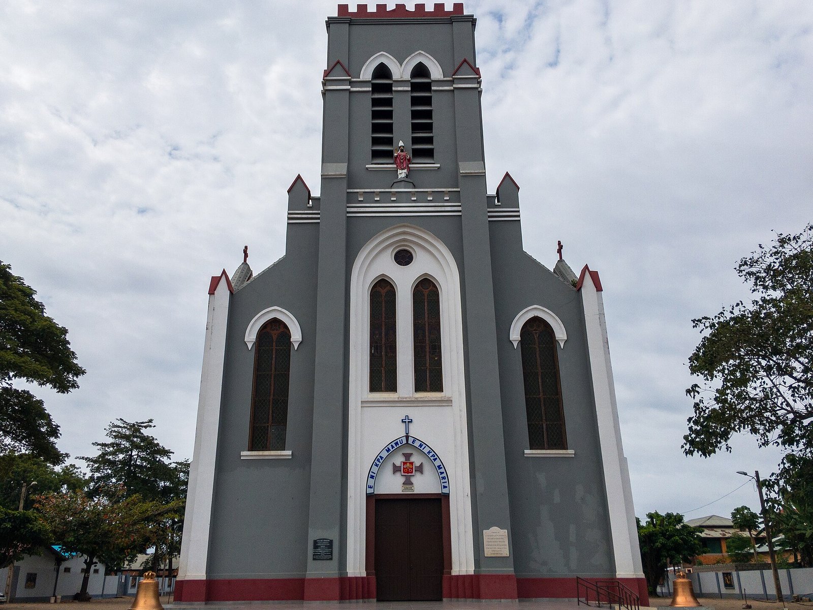 Façade de la Basilique de l’Immaculée-Conception de Ouidah